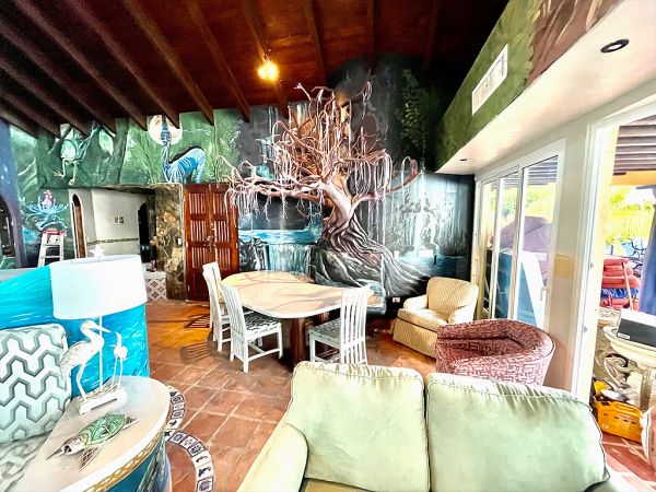 Oceans Deep main space