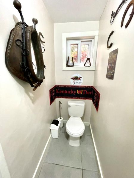 Private Commode